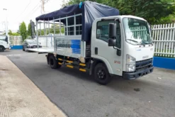 Isuzu QKR77HE4A thùng bạt