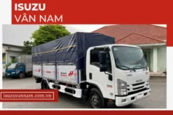 Isuzu NQR75ME4 5.5 tấn thùng bạt