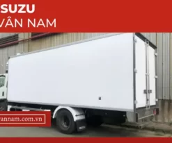 Isuzu NQR75ME4 5.5 tấn thùng bảo ôn